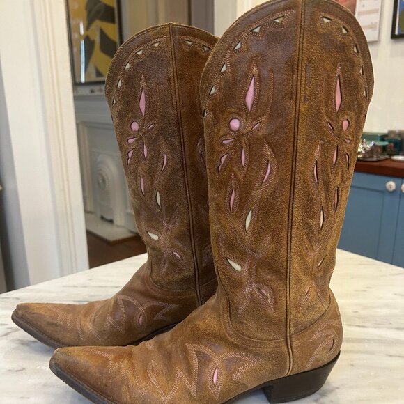 Old Gringo Brown Boots with Pink and Cream Detailing | Size 8.5 - Picture 1 of 14